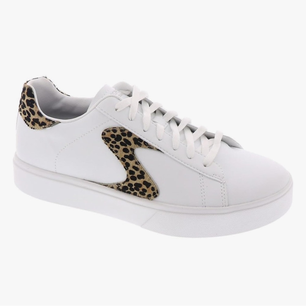 Skechers Women's Eden Lx-Feeling Fierce Sneaker size 9.5 women’s nwot tags